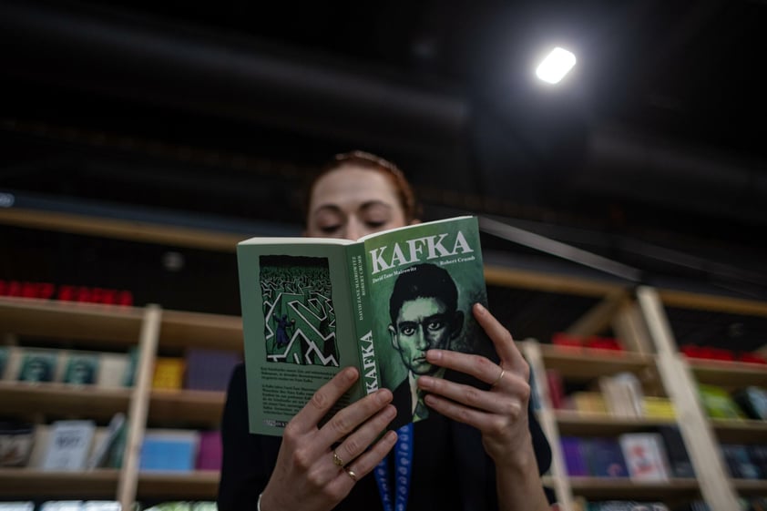 Realizan tributo a Franz Kafka por el centenario de su muerte