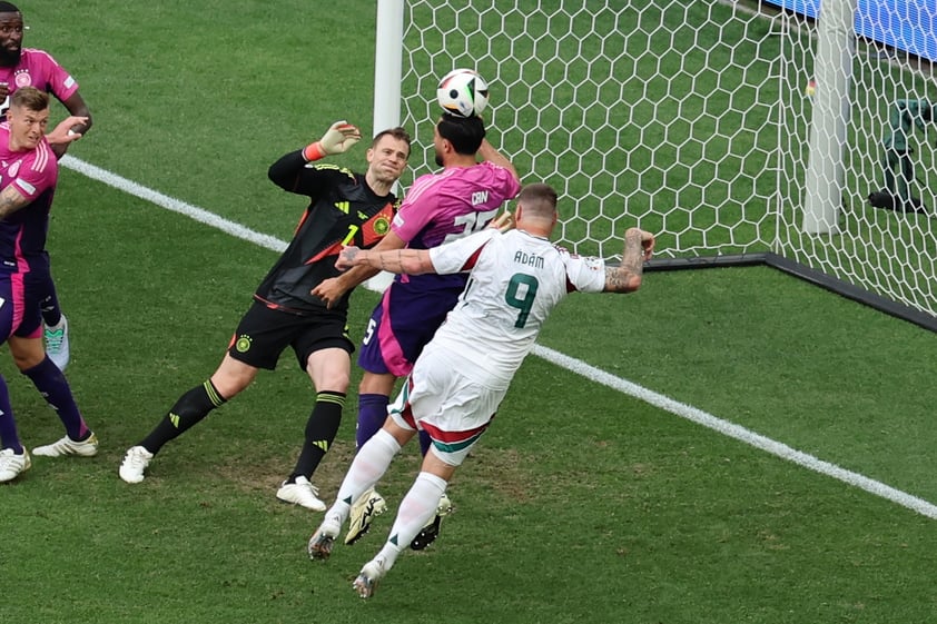 Stuttgart (Germany), 19/06/2024.- Emre Can of Germany (C) in action during the UEFA EURO 2024 Group A soccer match between Germany and Hungary, in Stuttgart, Germany, 19 June 2024. (Alemania, Hungría) EFE/EPA/MOHAMED MESSARA