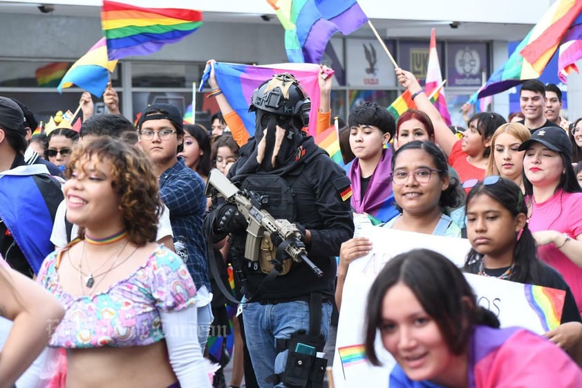 Este sábado se llevó a cabo la marcha del Orgullo LGBT+ en Torreón.