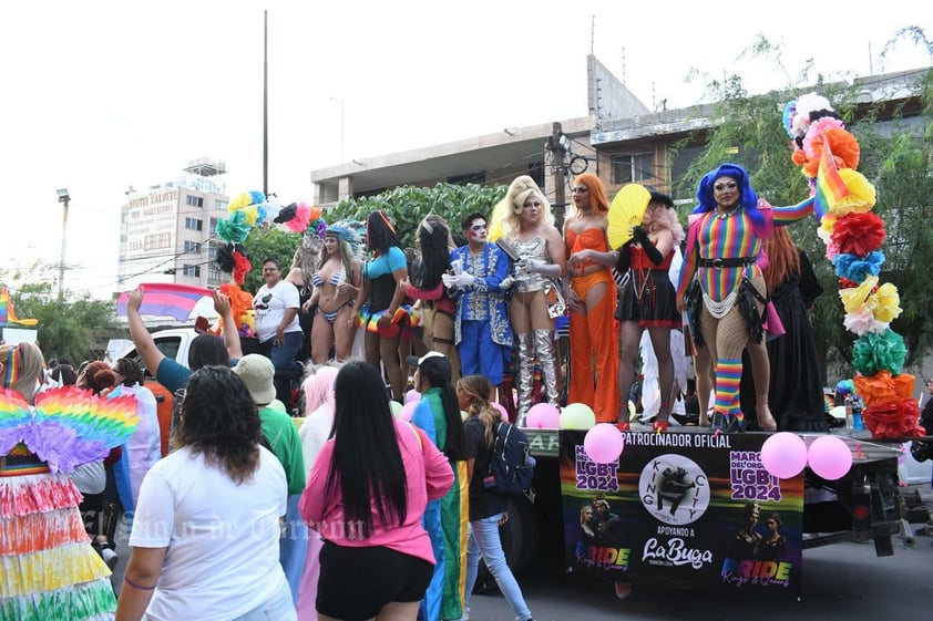 Este sábado se llevó a cabo la marcha del Orgullo LGBT+ en Torreón.