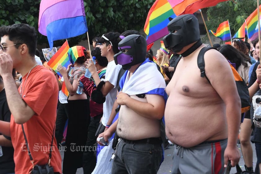 Este sábado se llevó a cabo la marcha del Orgullo LGBT+ en Torreón.