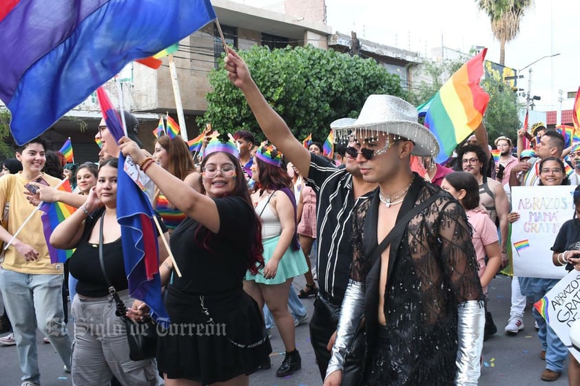 Este sábado se llevó a cabo la marcha del Orgullo LGBT+ en Torreón.