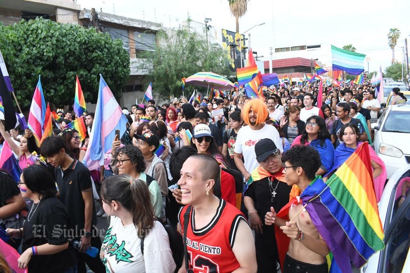 Este sábado se llevó a cabo la marcha del Orgullo LGBT+ en Torreón.