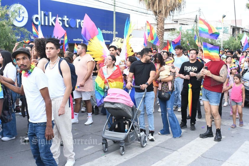 Este sábado se llevó a cabo la marcha del Orgullo LGBT+ en Torreón.