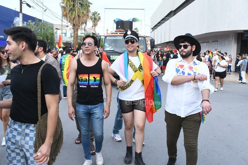 Este sábado se llevó a cabo la marcha del Orgullo LGBT+ en Torreón.