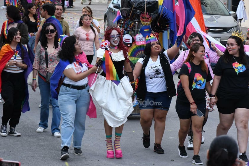 Este sábado se llevó a cabo la marcha del Orgullo LGBT+ en Torreón.