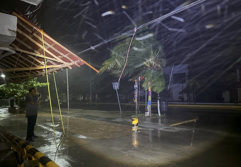 Beryl deja afectaciones en Península de Yucatán