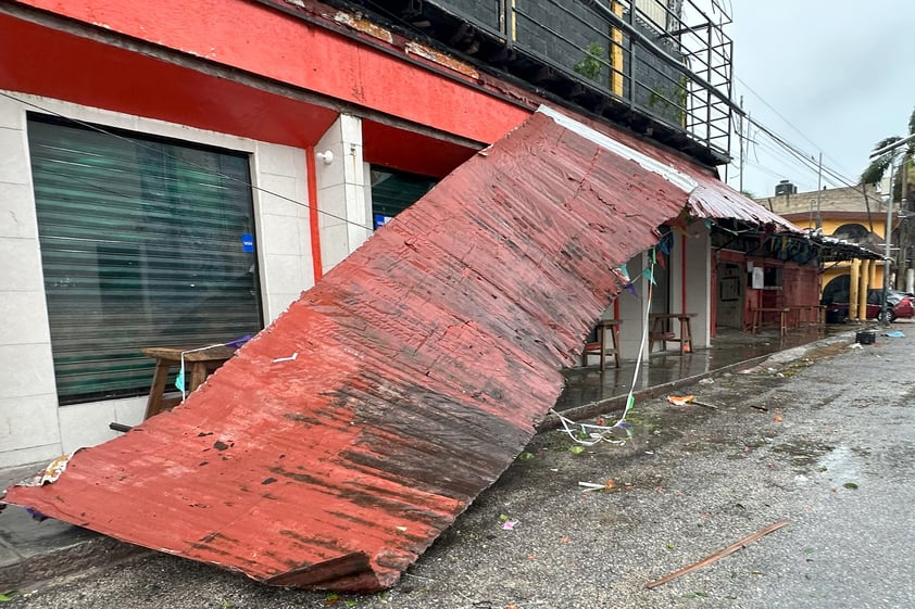 Beryl deja afectaciones en Península de Yucatán