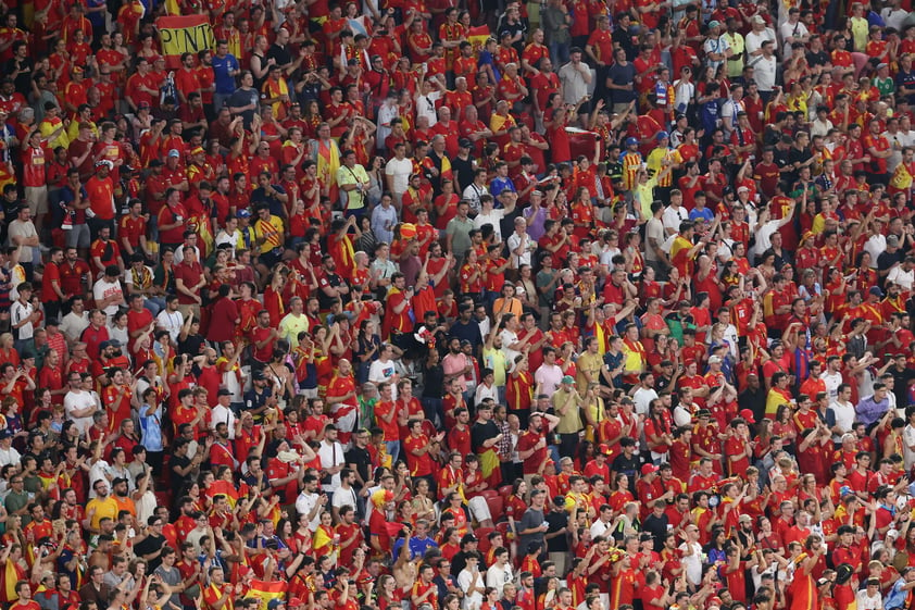 España pasa a final de la Eurocopa tras vencer a Francia