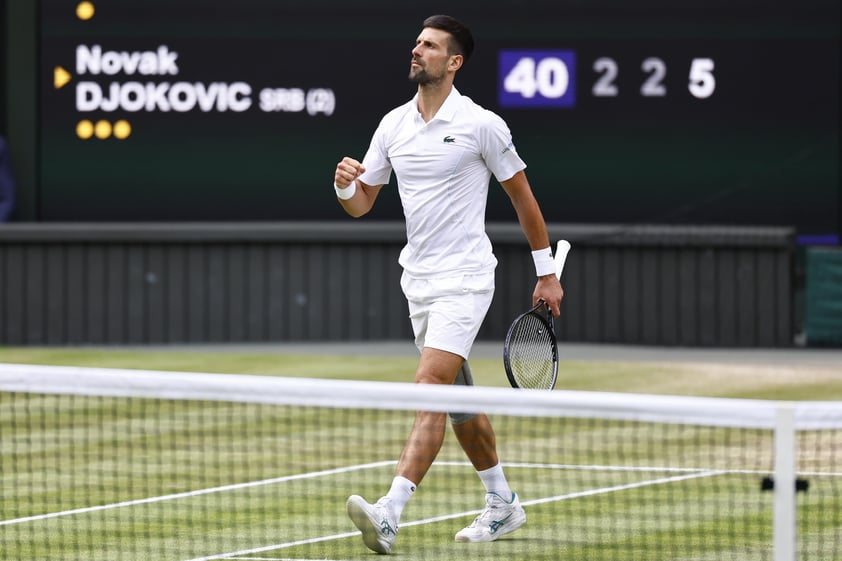 Carlos Alcaraz vence a Novak Djokovic en la final de Wimbledon