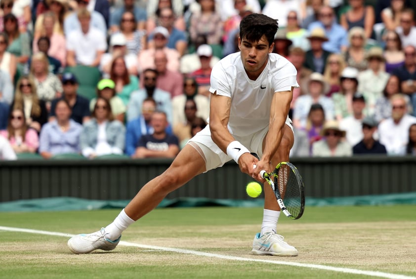 Carlos Alcaraz vence a Novak Djokovic en la final de Wimbledon