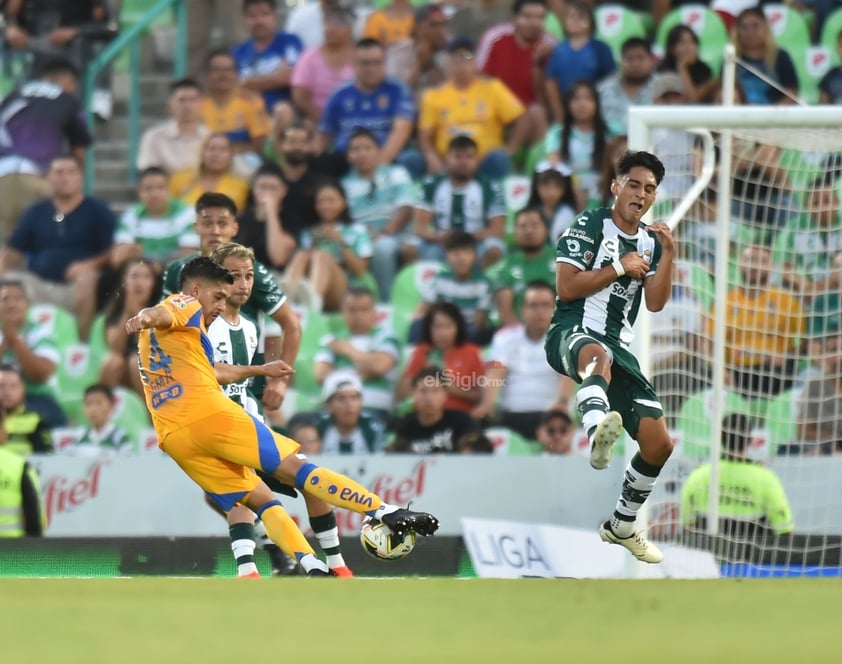 Santos Vs. Tigres J4 del Apertura 2024