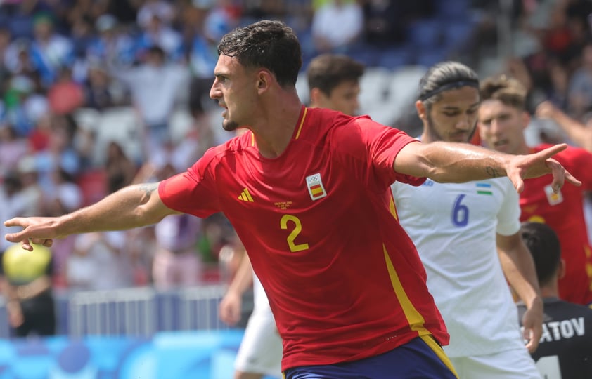 España salva el debut con lo justo frente a Uzbekistán