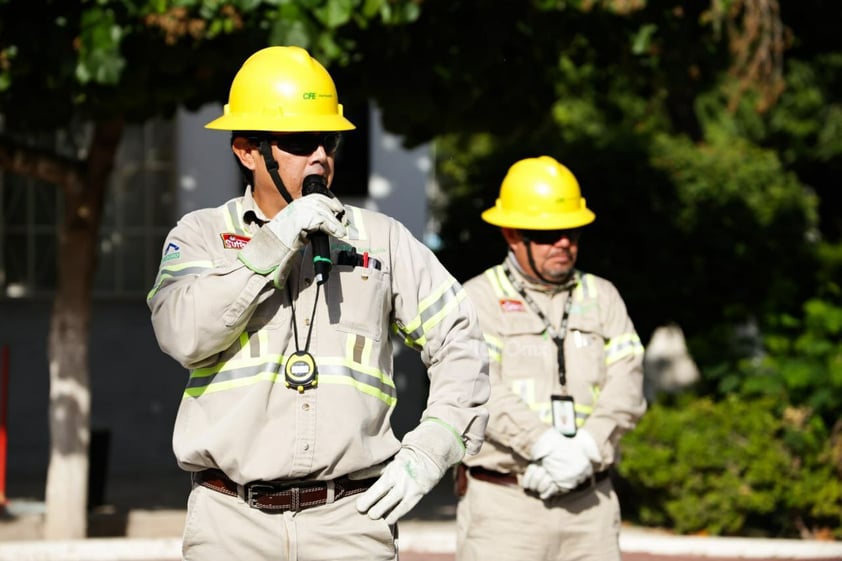 Operativo de CFE en Gómez Palacio