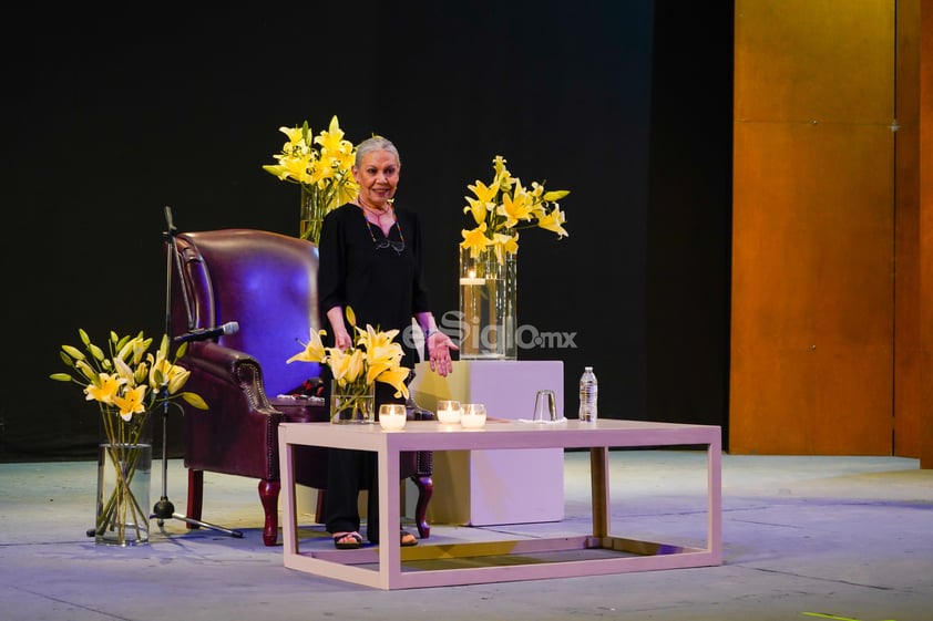 Luisa Huertas entrega su voz a la literatura en el TIM