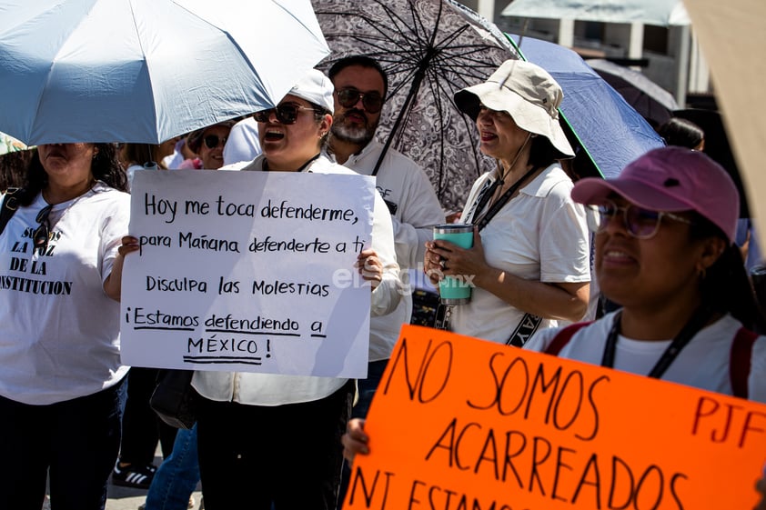 Con bloqueo en Torreón protestan contra la reforma judicial