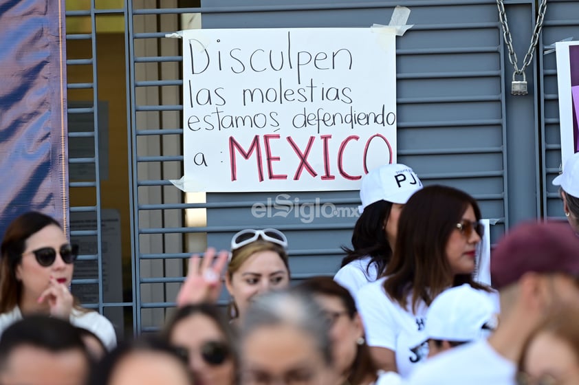 Siguen protestas por reforma judicial en Torreón, llevan bloqueo a Colón y Escobedo