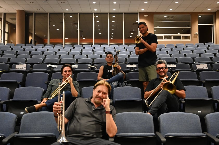 Alejandro Carballo y el sonido de la ‘brass section’ de Luis Miguel