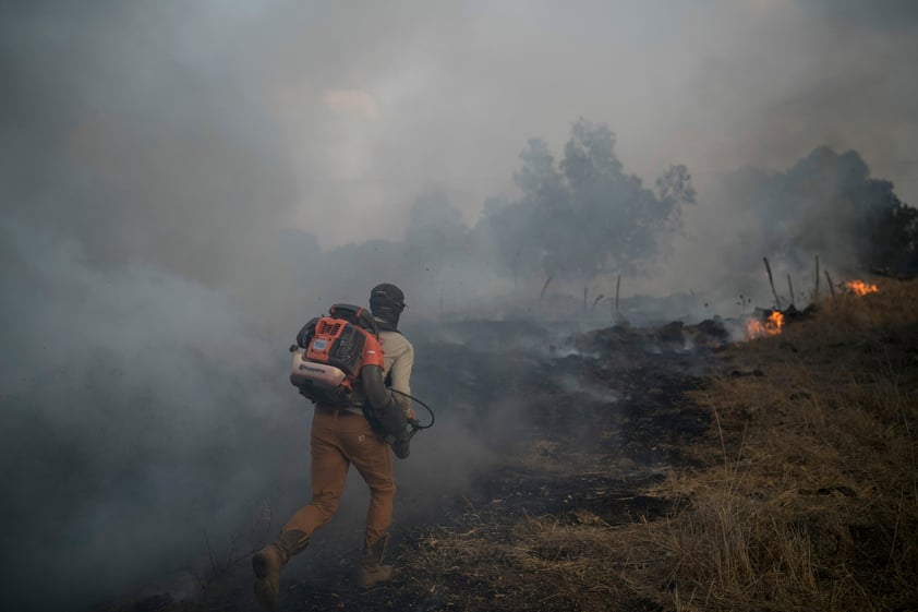 Bombardeos israelíes matan a decenas de personas en Líbano