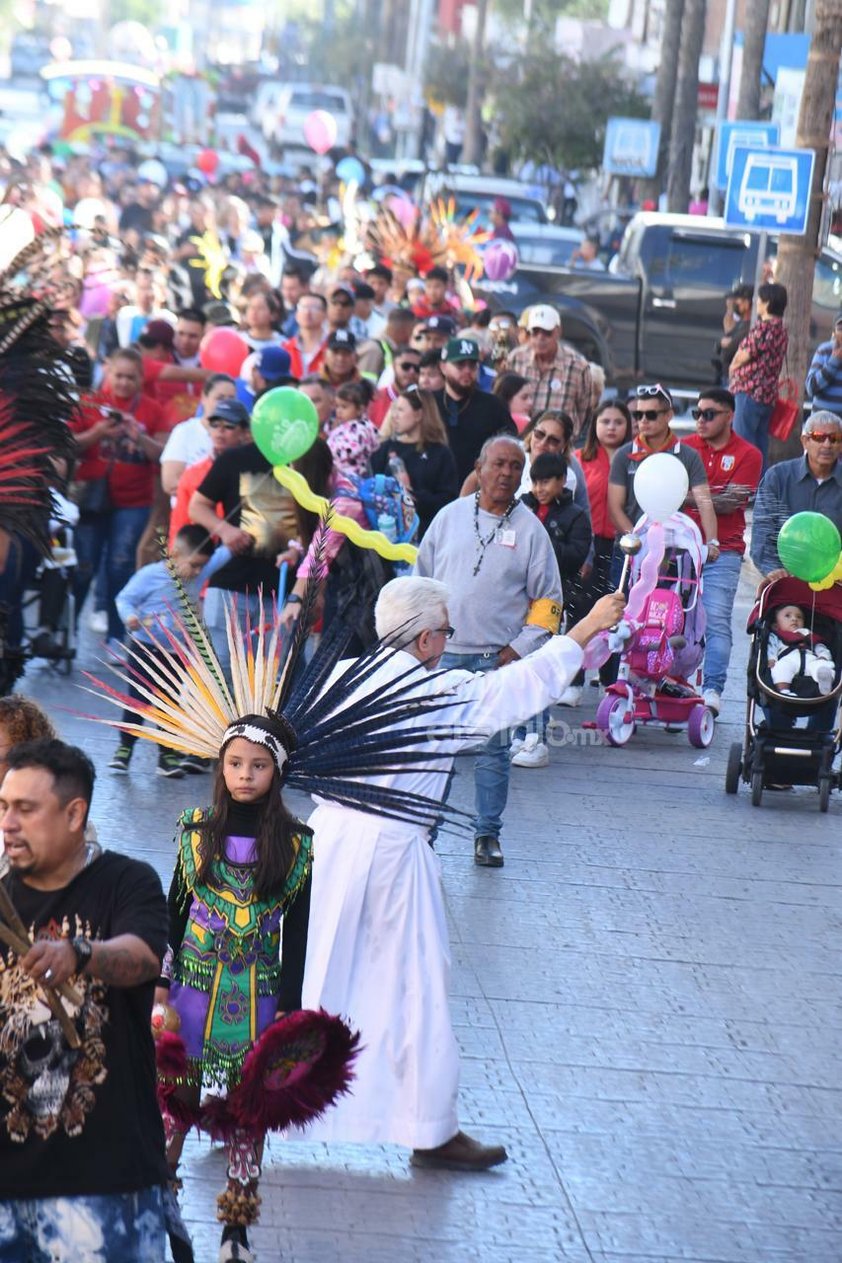 Peregrinación por la Virgen de Guadalupe en Día del Ferrocarrilero