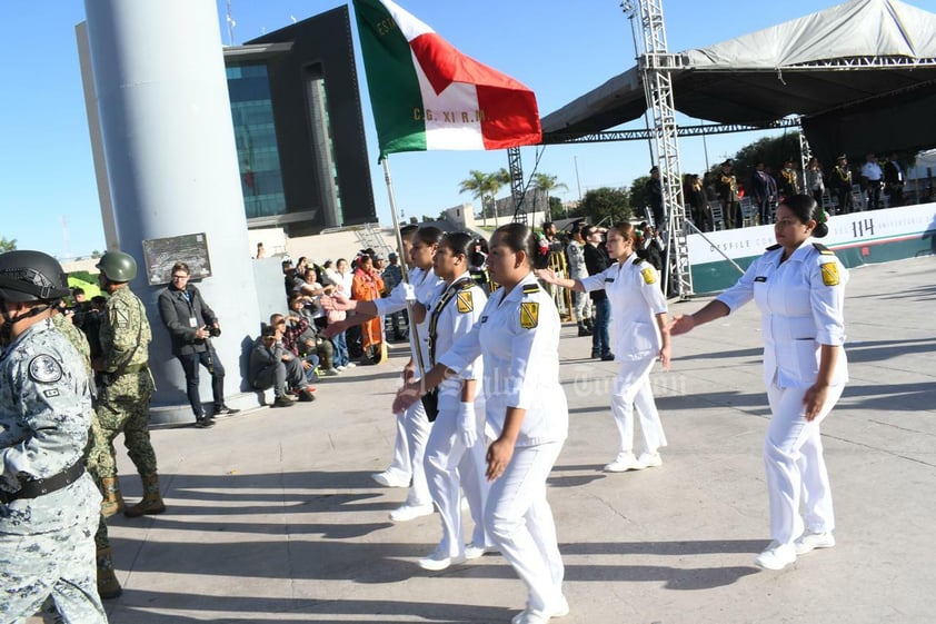 Se reúnen a autoridades, estudiantes y fuerzas de seguridad en un recorrido emblemático