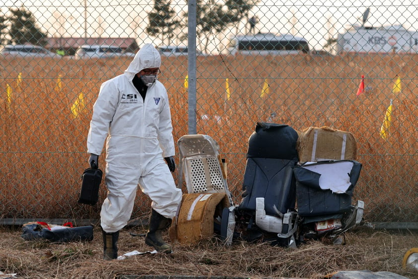 Fatal accidente aéreo cobra decenas de vidas en Corea del Sur