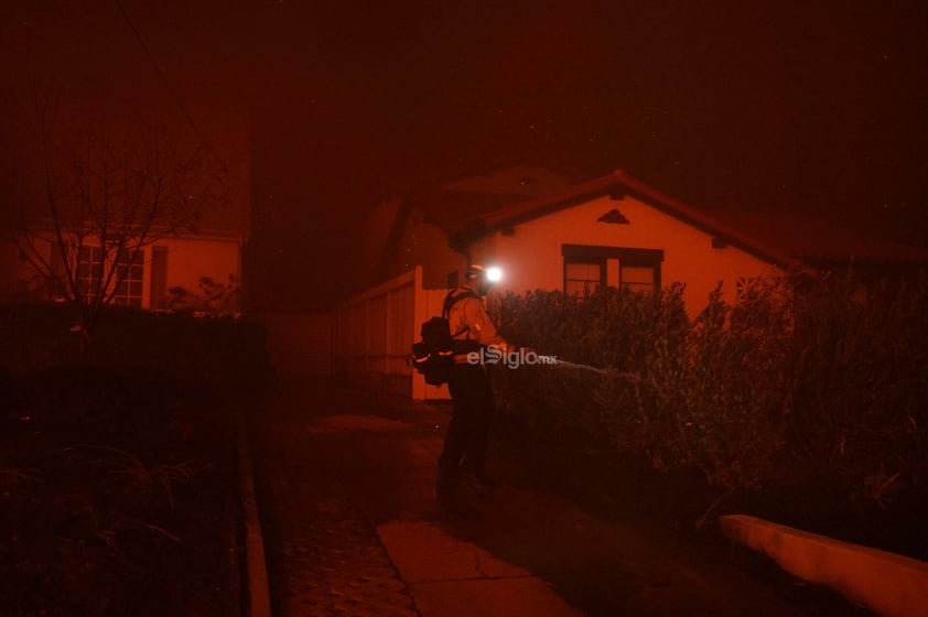 Incendio forestal en Pacific Palisades en Los Ángeles