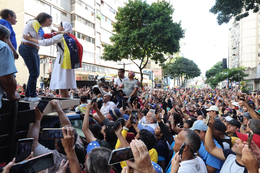 Detienen a María Corina Machado, líder opositora venezolana, tras una protesta