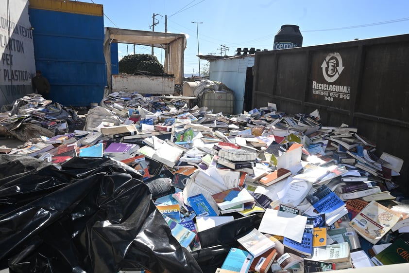 Biblioteca de UVM se convierte en recicladora tras venta a particular