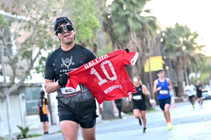 Arranca Carrera Atlética 21k El Siglo de Torreón