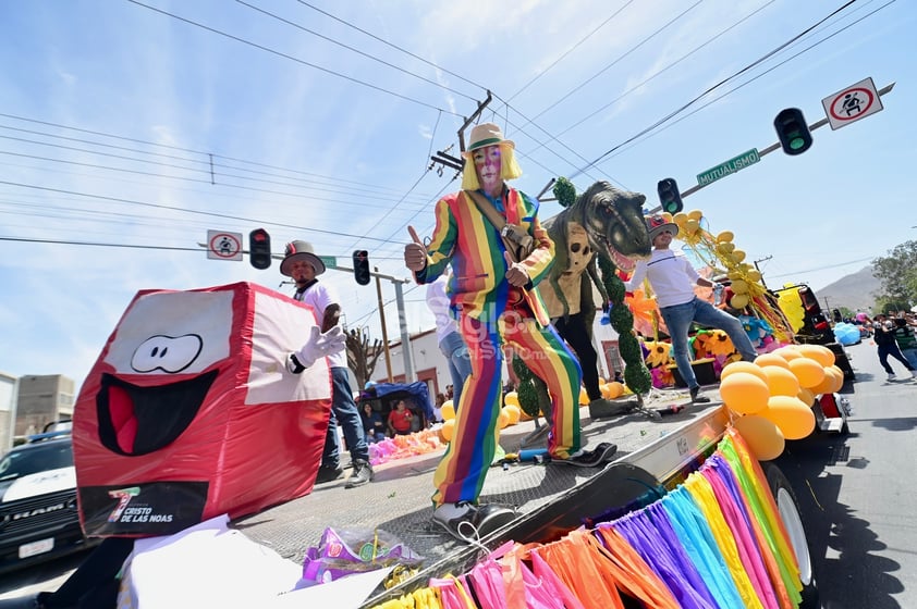 La Laguna vive el Desfile de la Primavera 2025