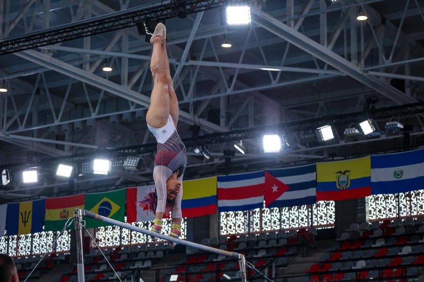 Alexa Moreno y equipo mexicano de gimnasia arrasan en Juegos  Centroamericanos y del Caribe - AS México