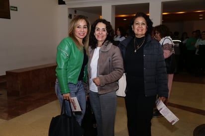 Rosa María Almada, Noemi Sánchez y Marisela Almada (EL SIGLO DE TORREÓN / ENRIQUE CASTRUITA)