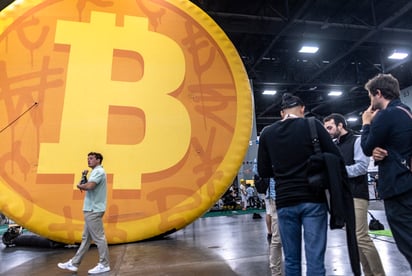 El bitcóin roza el millón de pesos, su nivel más alto desde diciembre de 2021