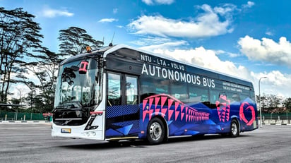 El primer autobús autónomo del mundo se puso a prueba en Singapur en 2019. Imagen: Volvo