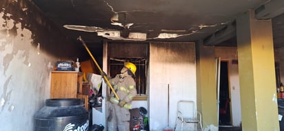 Se incendia vivienda en fraccionamiento Rincón La Merced en Torreón