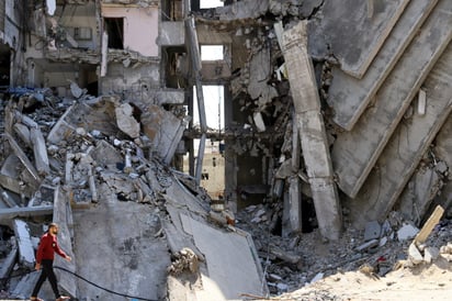 Escombros del National Islamic Bank. (ARCHIVO)