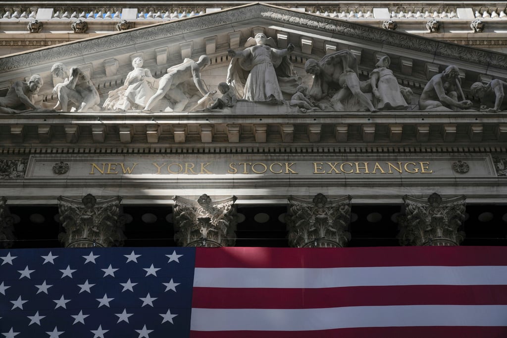 Imagen Wall Street cae un 10% por debajo de su récord por la guerra comercial de Trump