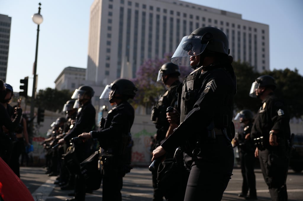 Imagen Declaran toque de queda en Los Ángeles por protestas contra redadas