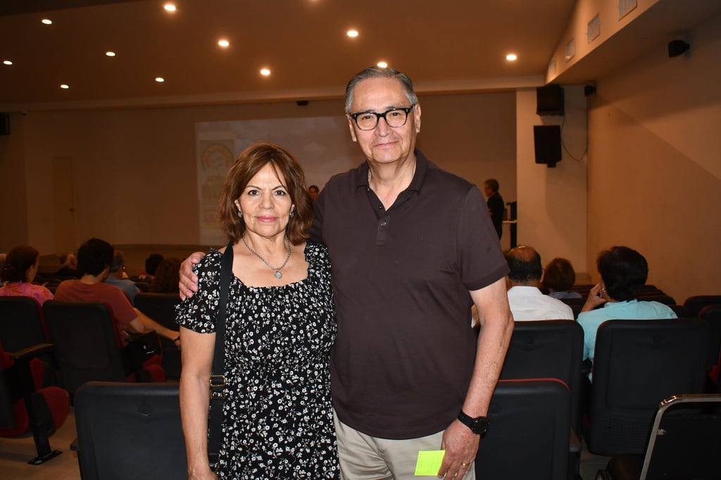 Cristina de Carmona y Eduardo Carmona.
