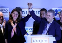 Proceso. Iván Duque se impuso en una consulta de la derecha. (EFE)