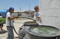 Distribución. Crecerá el volumen de agua a través de pipas, debido a la demanda que se tiene.  (EL SIGLO DE TORREÓN)