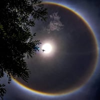 Sorprende halo solar en la Ciudad de México