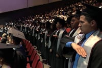 La UTLD celebró la graduación de 106 egresados. (EL SIGLO DE TORREÓN)