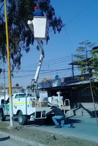 La presidenta municipal de Lerdo, María Luisa González Achem, consideró necesario fortalecer el diálogo con los representantes de las comisiones para exponer el tema del alumbrado público. (EL SIGLO DE TORREÓN)