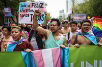 El especialista Andrés Treviño Luna subrayó que es muy importante hacer un reconocimiento explícito de la violencia que enfrenta la población LGBTTTIQ, para a partir de ahí trazar un horizonte de igualdad que permita mejores condiciones de vida para todos. (ARCHIVO)