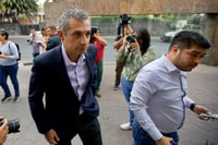 Por su parte, Morena aseguró que se devolverá al sector energético su papel de palanca estratégica para impulsar el desarrollo de México. (ARCHIVO)