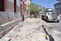 No se precisó el cómo se va a cobrar a los ciudadanos la remodelación de las banquetas, así como el costo que tendría esto para los dueños de comercios o viviendas. (ARCHIVO)