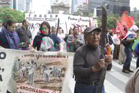 El presidente Andrés Manuel López Obrador informó que remitirá un oficio a la Suprema Corte de Justicia de la Nación (SCJN) para que se revise el caso del amparo otorgado al exsubsecretario de Seguridad de Michoacán, Carlos Gómez Arrieta, quien habría participado en un acto de tortura relacionado con el caso Ayotzinapa. (ARCHIVO)