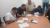 Luego de negociaciones entre empresa y sindicato ambas partes llegaron al acuerdo de un incremento salarial de un 6.5 por ciento. (EL SIGLO COAHUILA)